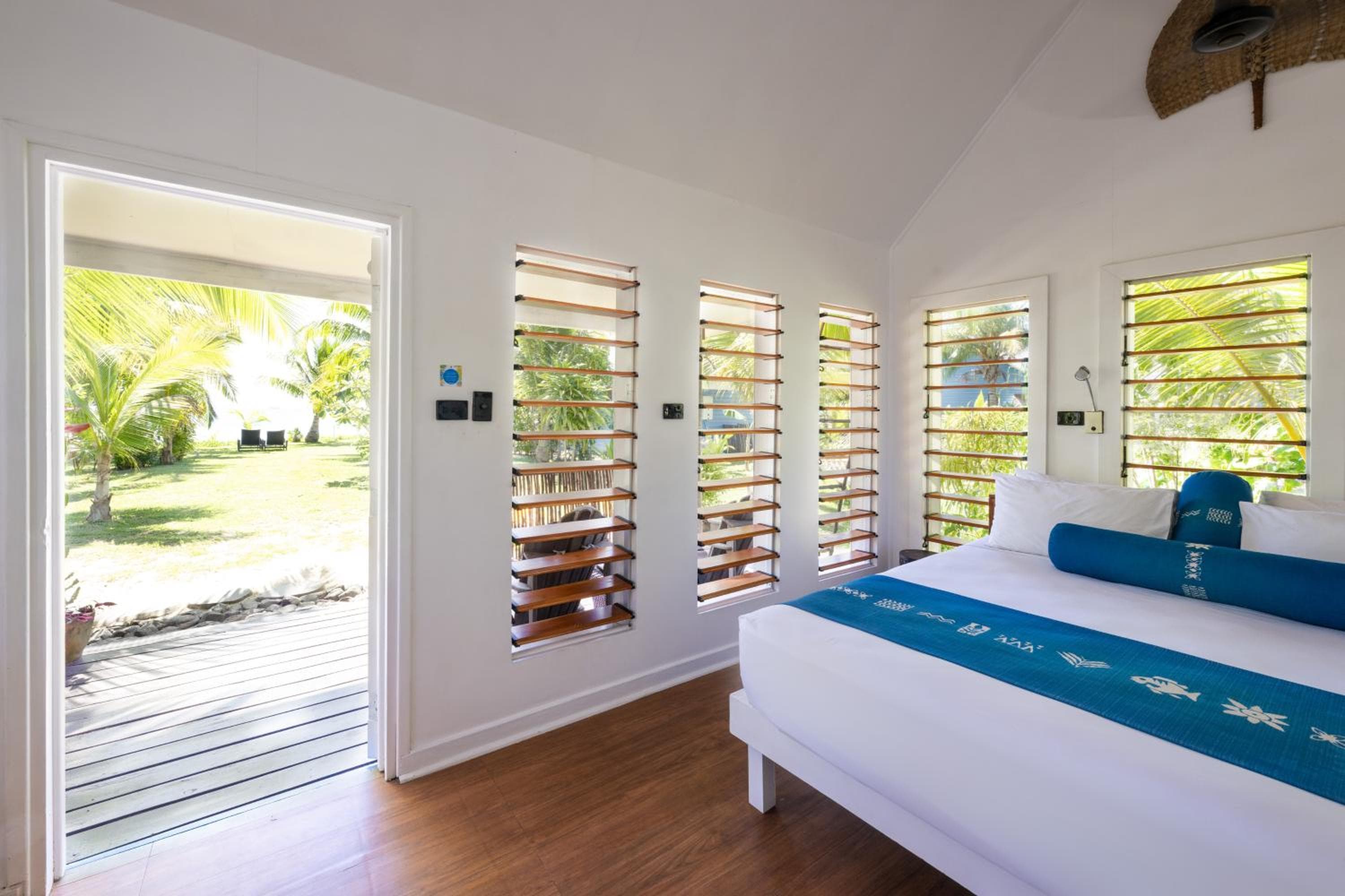 Ocean View Bure at Oarsman's Bay Lodge