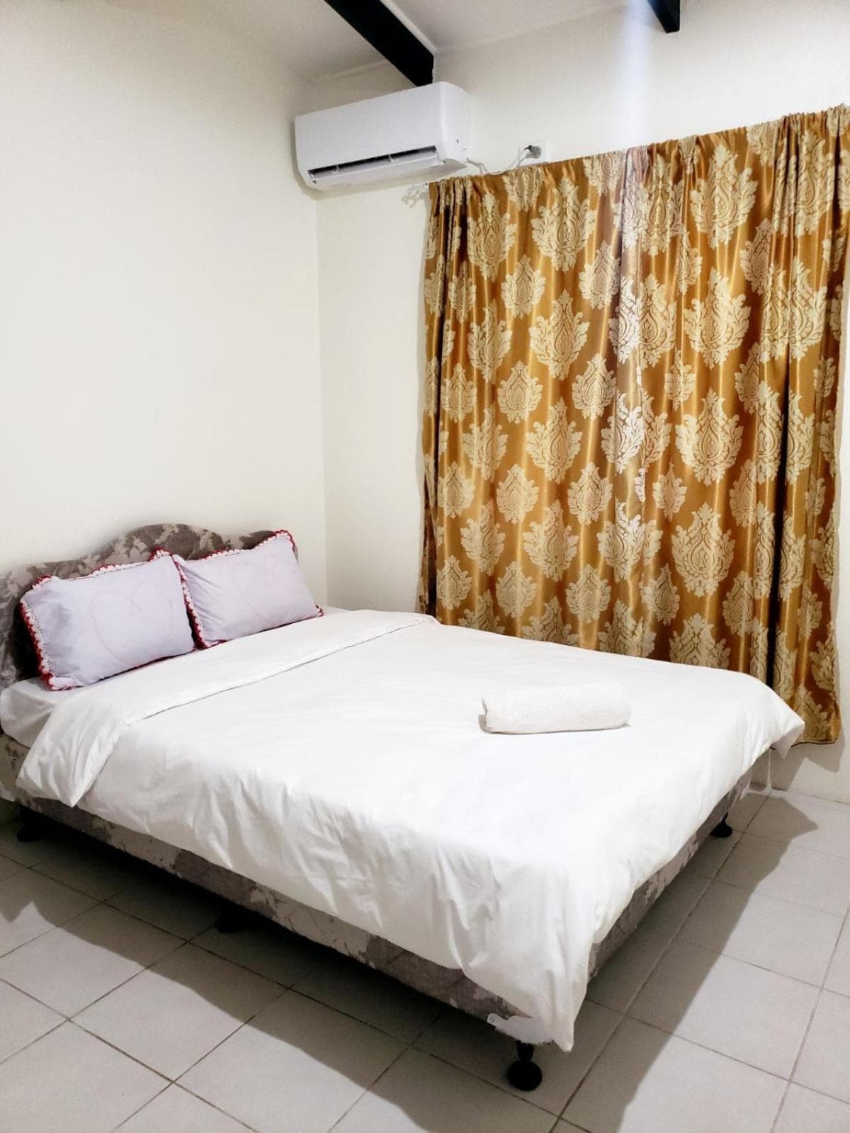 Two-Bedroom Apartment at Mohans Apartments