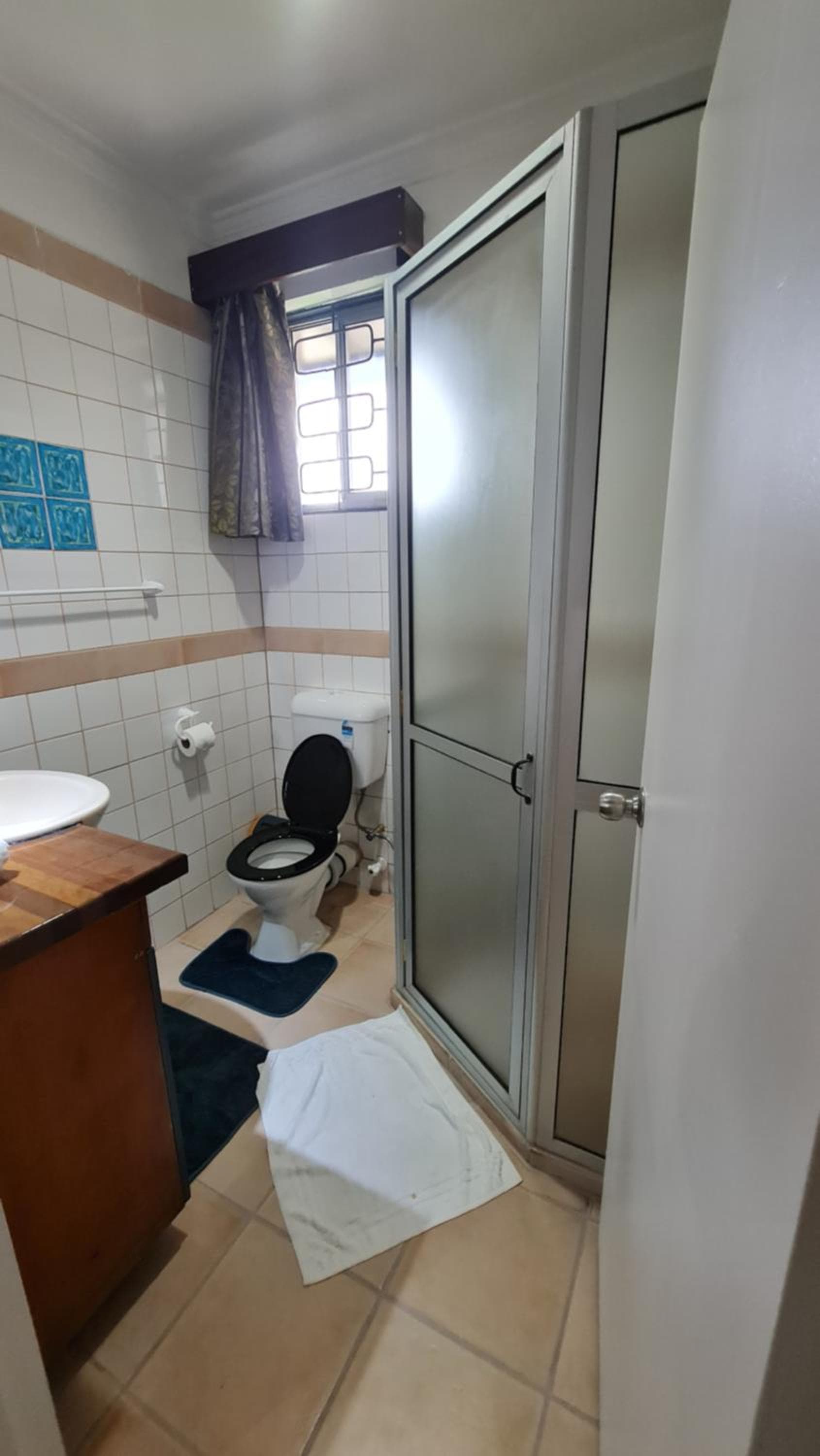 Three-Bedroom Apartment with Balcony at Spacious 3 BRM Apartment