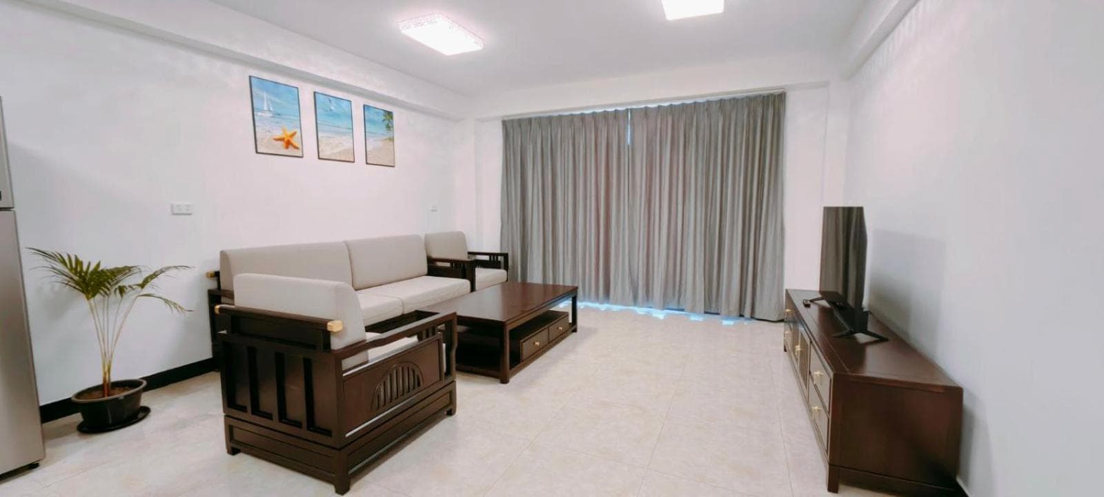 Two-Bedroom Apartment at Dawns Homestay
