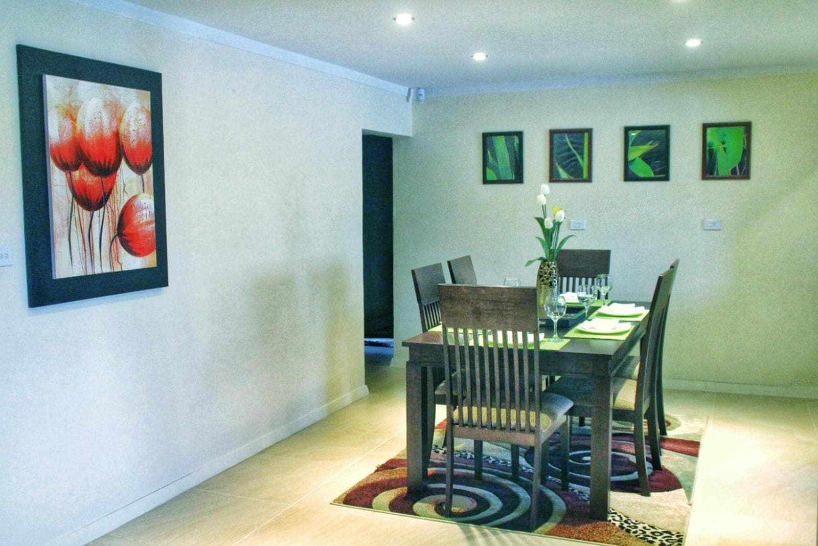 Three-Bedroom Apartment at Parling Apartments 01