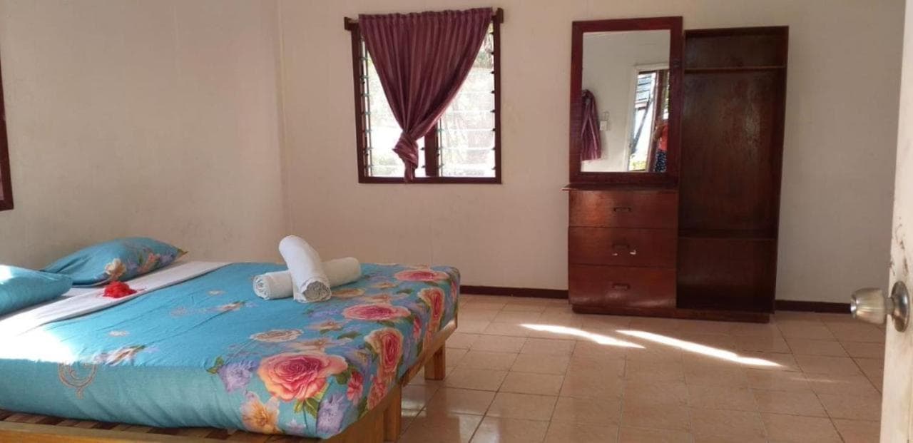 Family Room with Garden View at S@fe Landing Lodge