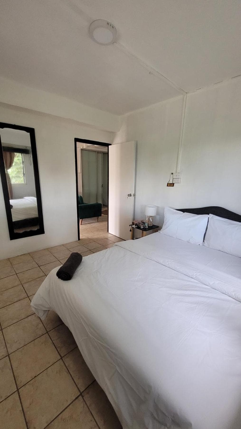 Deluxe Queen Room at Nomads Nest