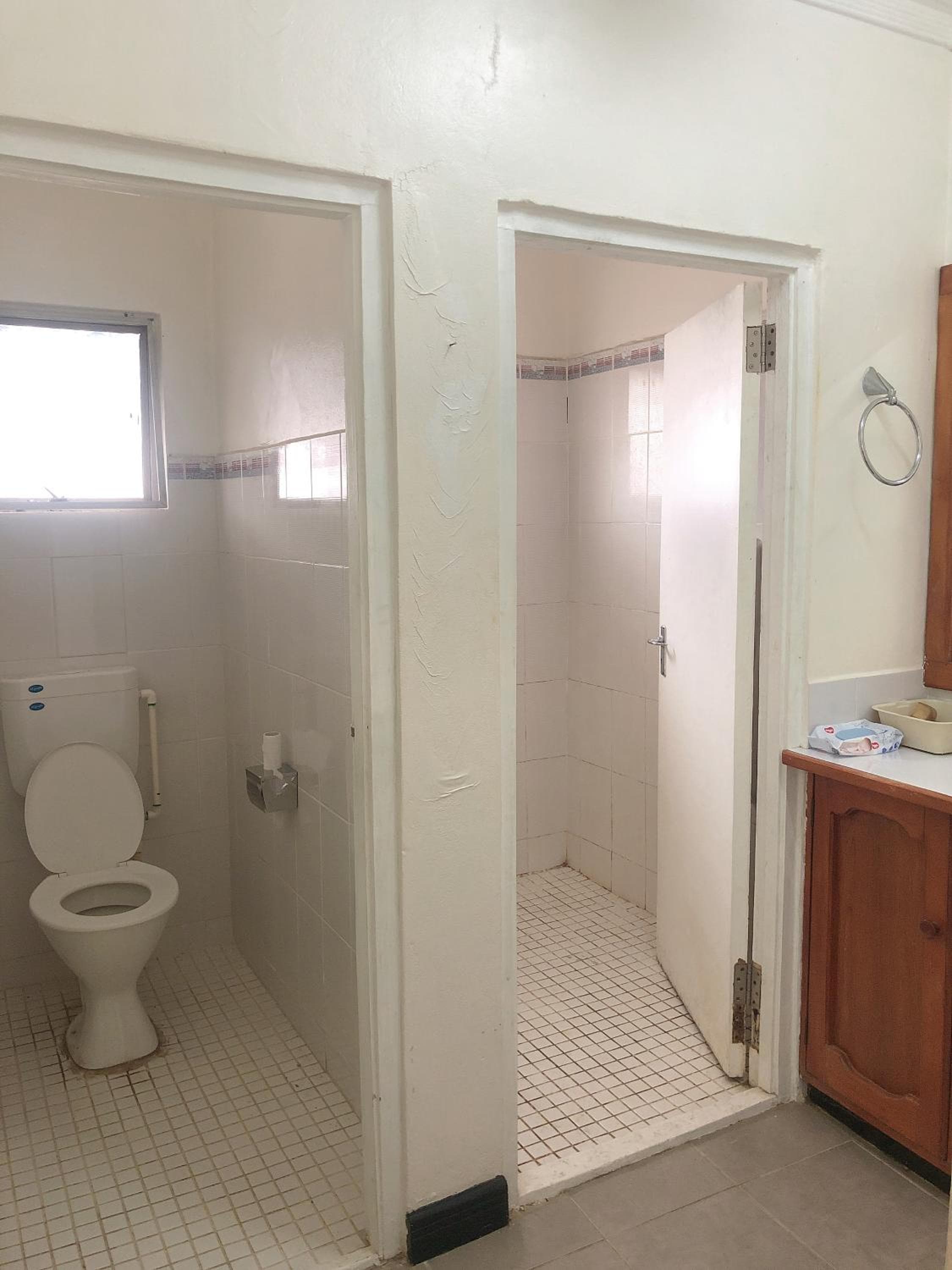 Family Room With Private Bathroom at CC airport rooms