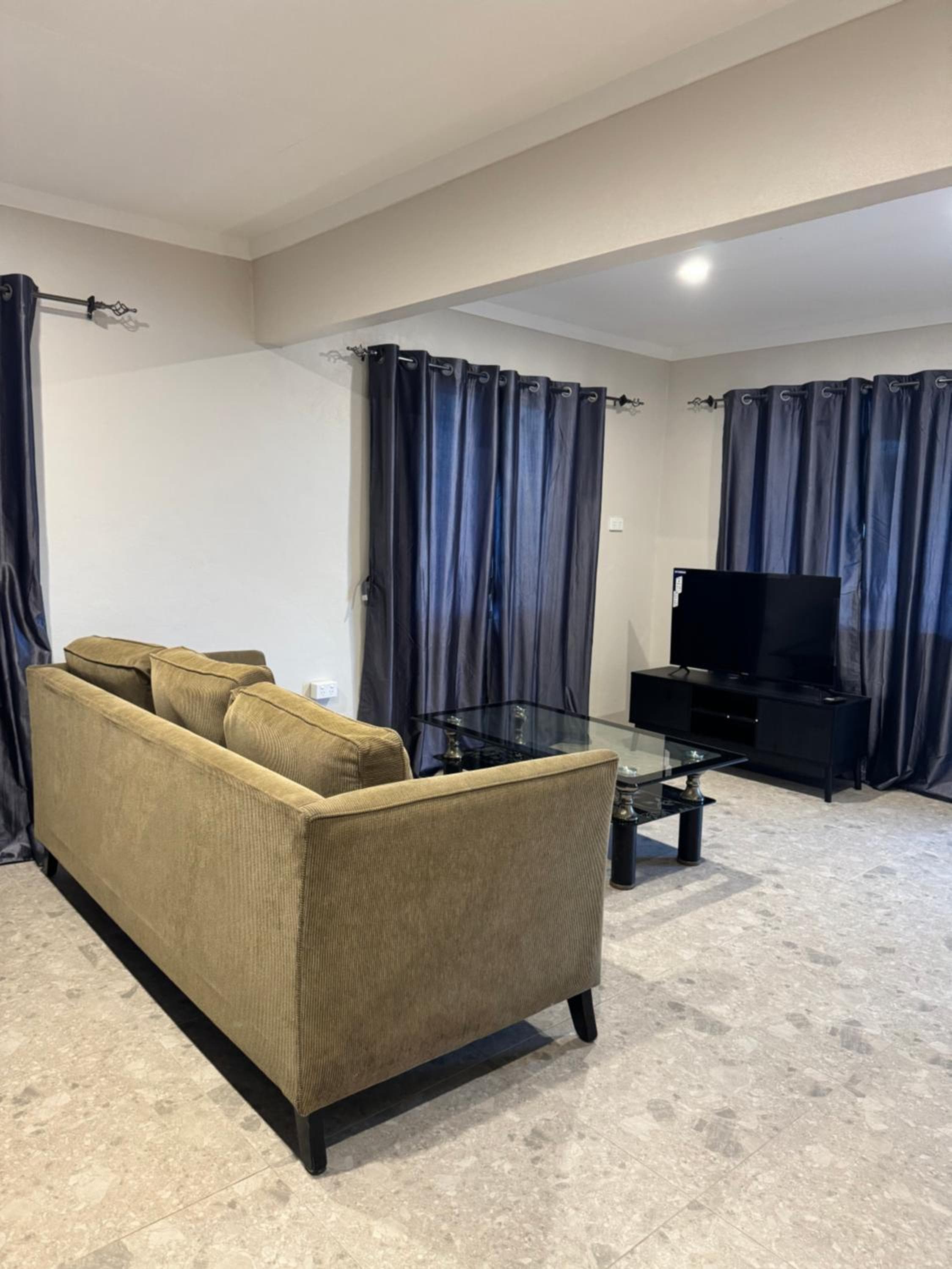 Two-Bedroom Family Apartment at Affordable Luxury & Comfort in Bayview