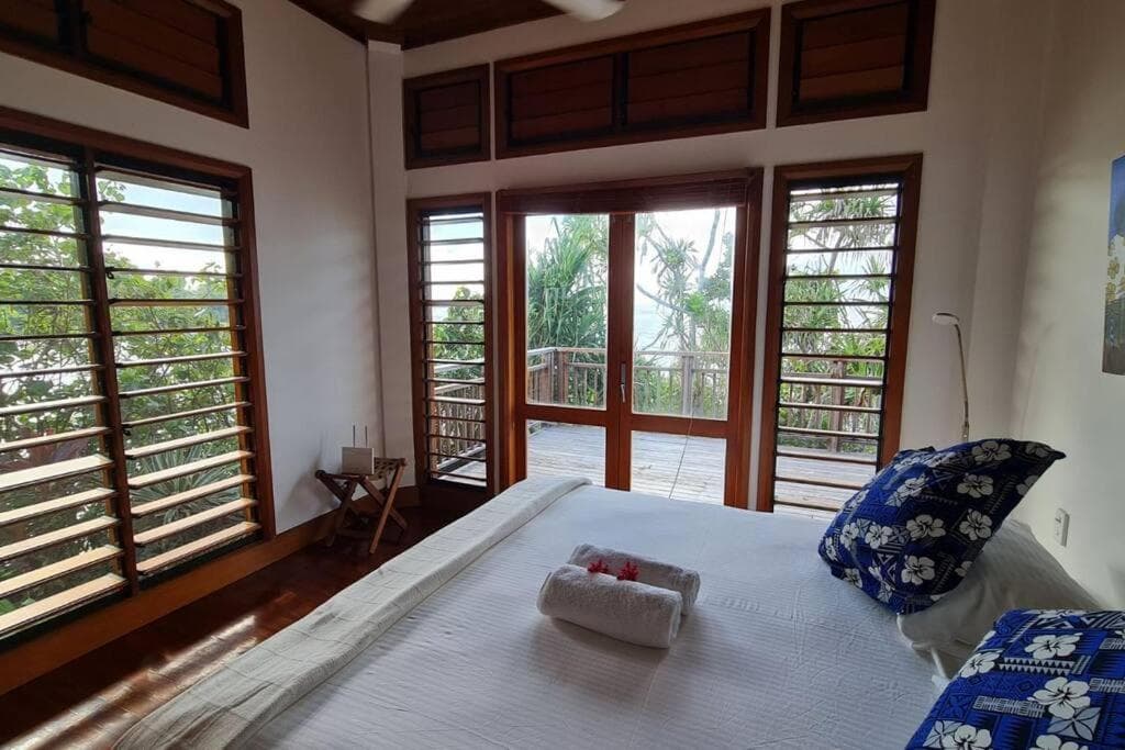 Two-Bedroom Villa at Villa Mumu Savusavu Fiji 7acre OceanFront Paradise