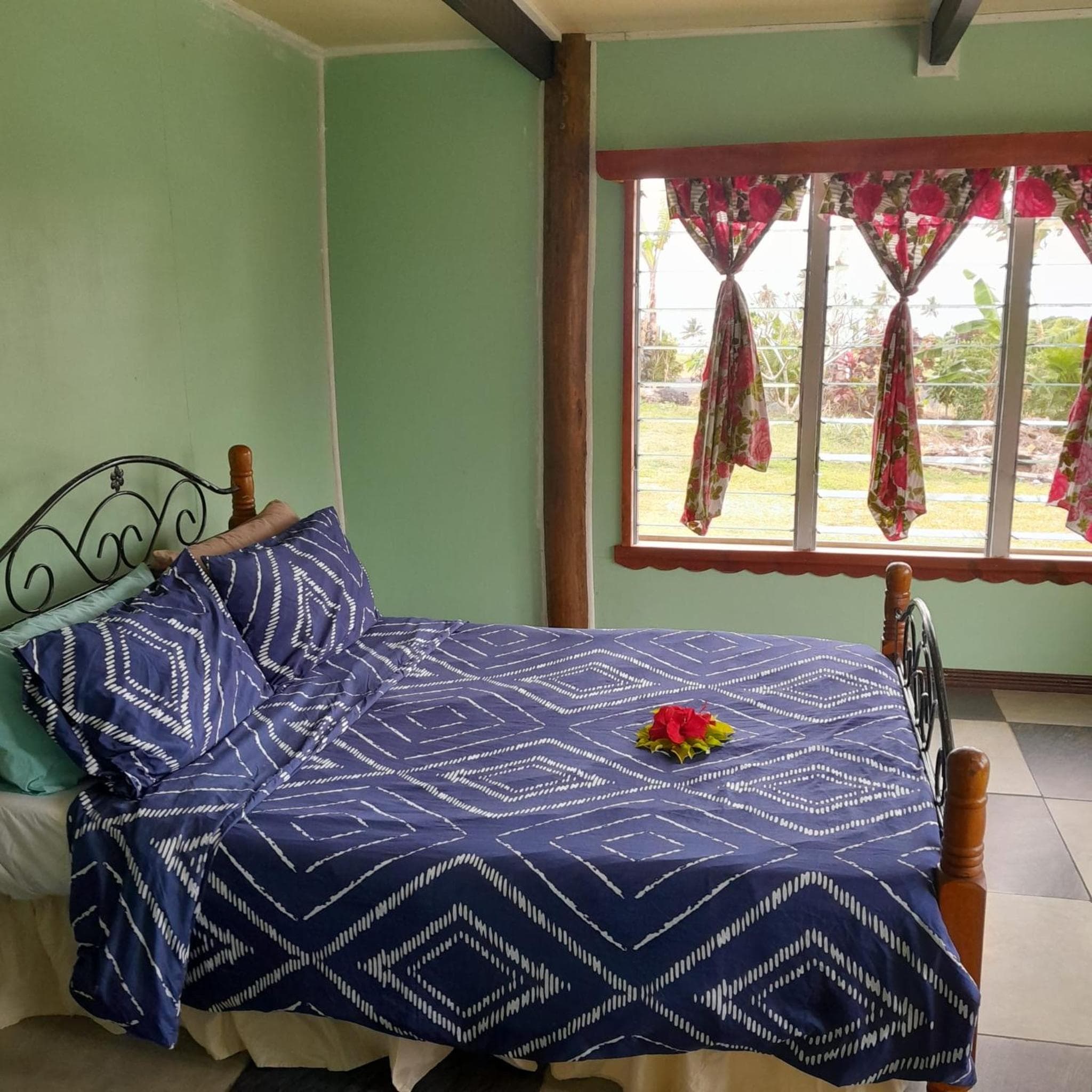 Double Room at AeroView Home Retreat