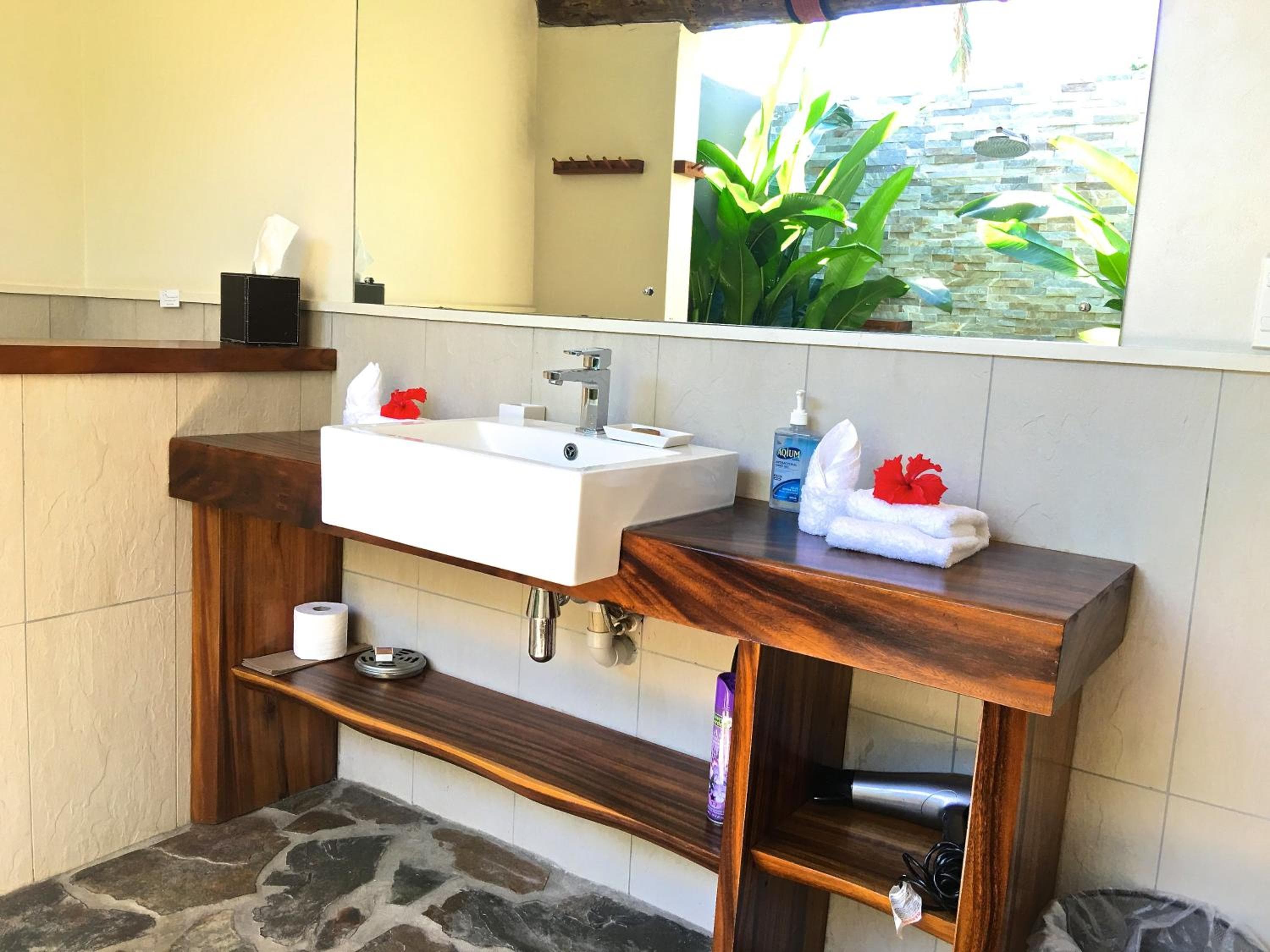 Bungalow with Garden View at Paradise Cove Resort