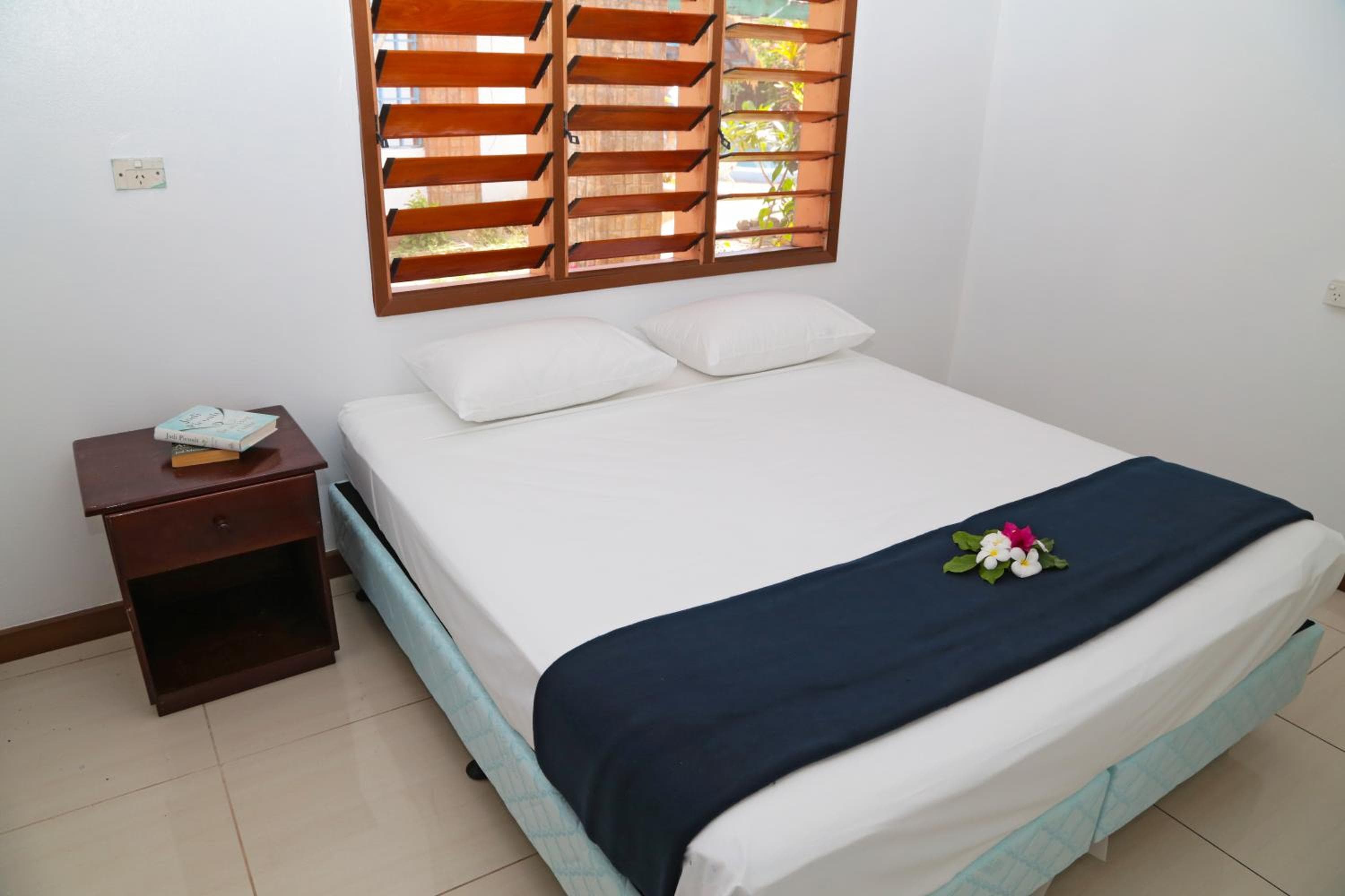 Double Room with Shared Bathroom at Bua Bed & Breakfast