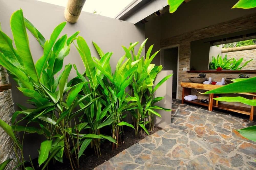 Deluxe Villa (Cove Villa) at Paradise Cove Resort