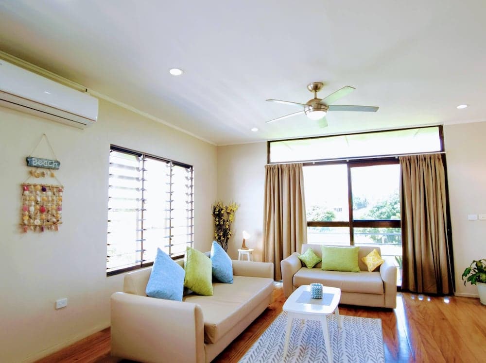 Family Apartment, 3 Bedrooms, Bay View, Beachfront at Waterfront Sunset Apt Fantasy Island