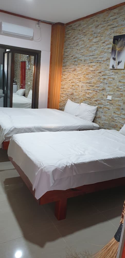 Deluxe Room at Blue Light Village hotel