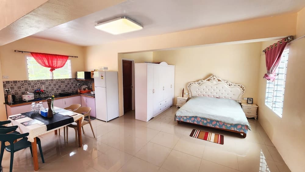 Royal Suite at Ocean Heart Hotel