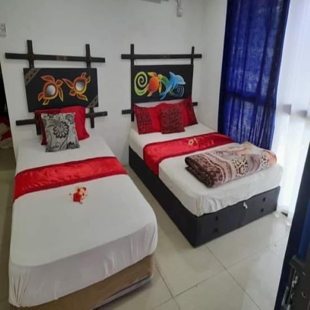 Room at Nadi Airport Transit Hotel