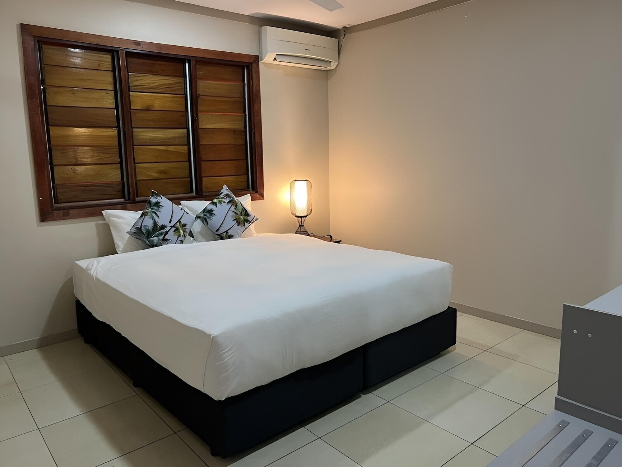 Exclusive Apartment, 3 Bedrooms, Balcony, Garden View at Hotel Bulabard