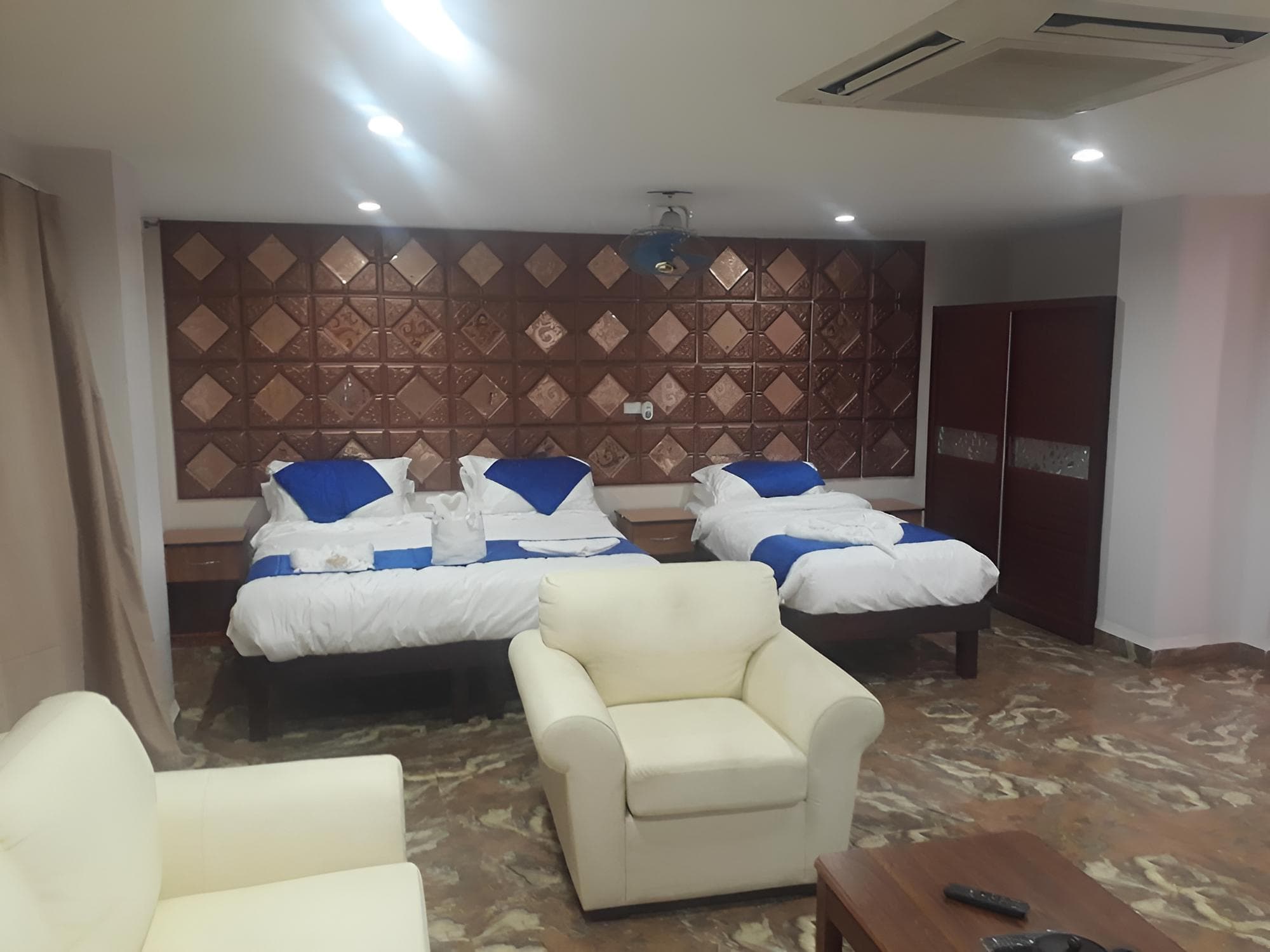 Executive Apartment, Multiple Beds, Mountain View at The President Hotel