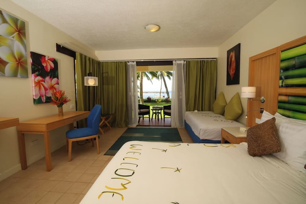Queen Ocean View at The Naviti Resort