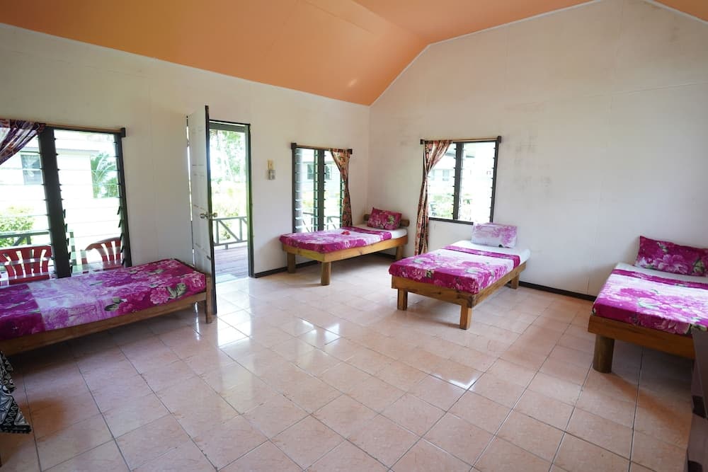 Family Triple Room, Partial Sea View at Safe Landing Eco Lodge