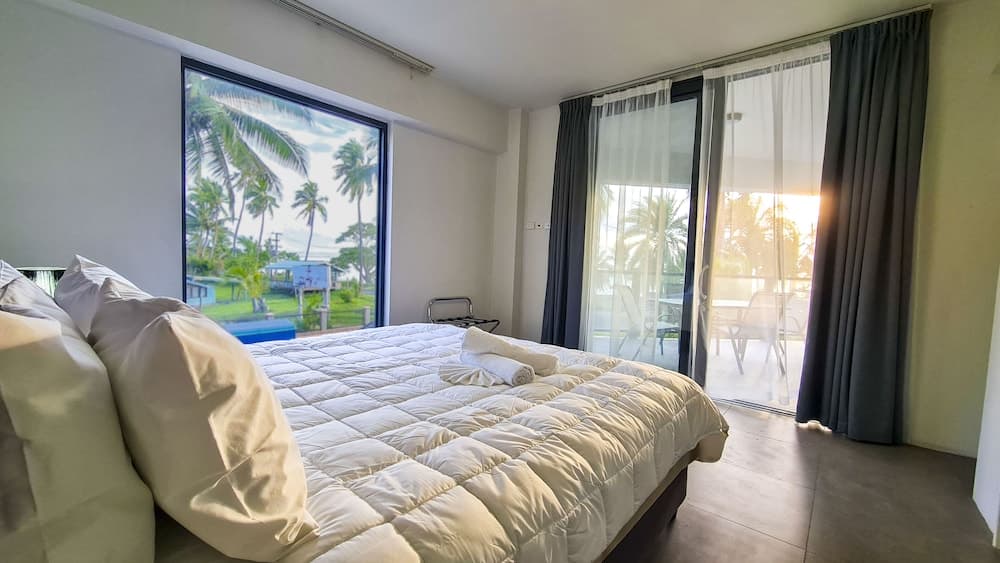 1-Bedroom Deluxe Seafront at Seafront Apartment Coral Coast