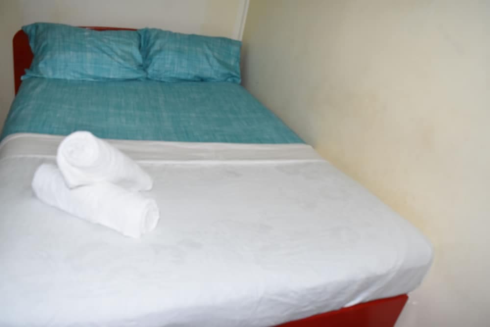 Twin Room at The Royale Lodge
