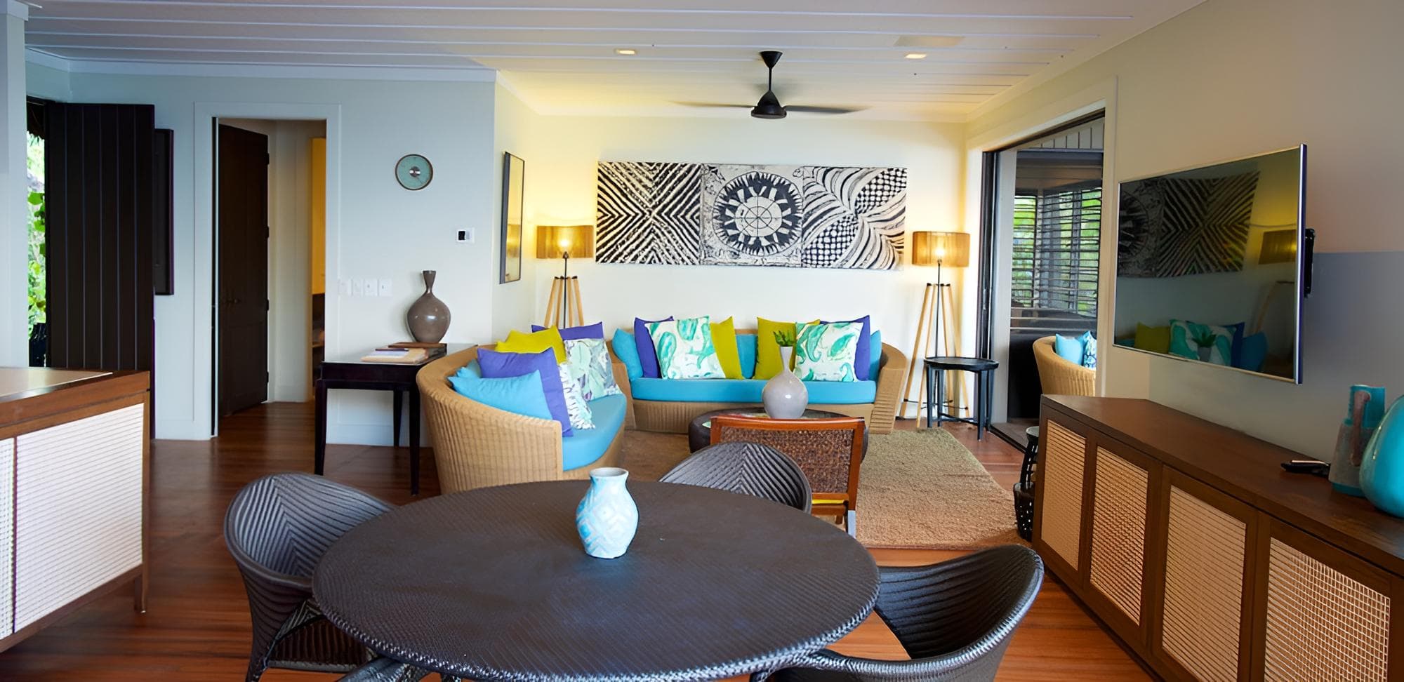 The Royal - 3 Bedroom Beachfront Villa with Private Pool and Butler Service at Vomo Island Resort
