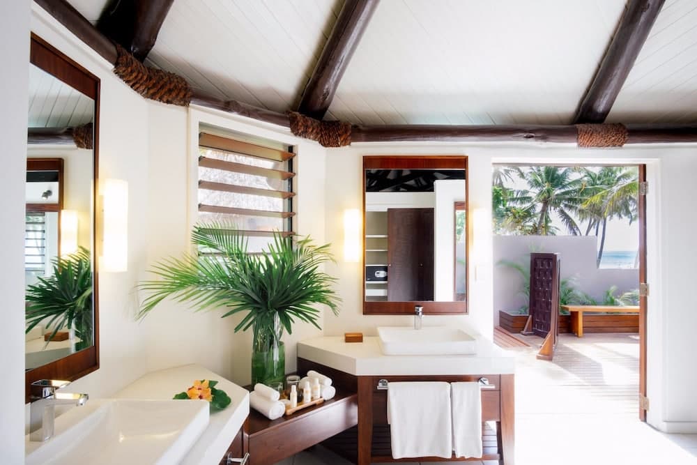 Beachfront Bure Suite - Adults Only at Yasawa Island Resort