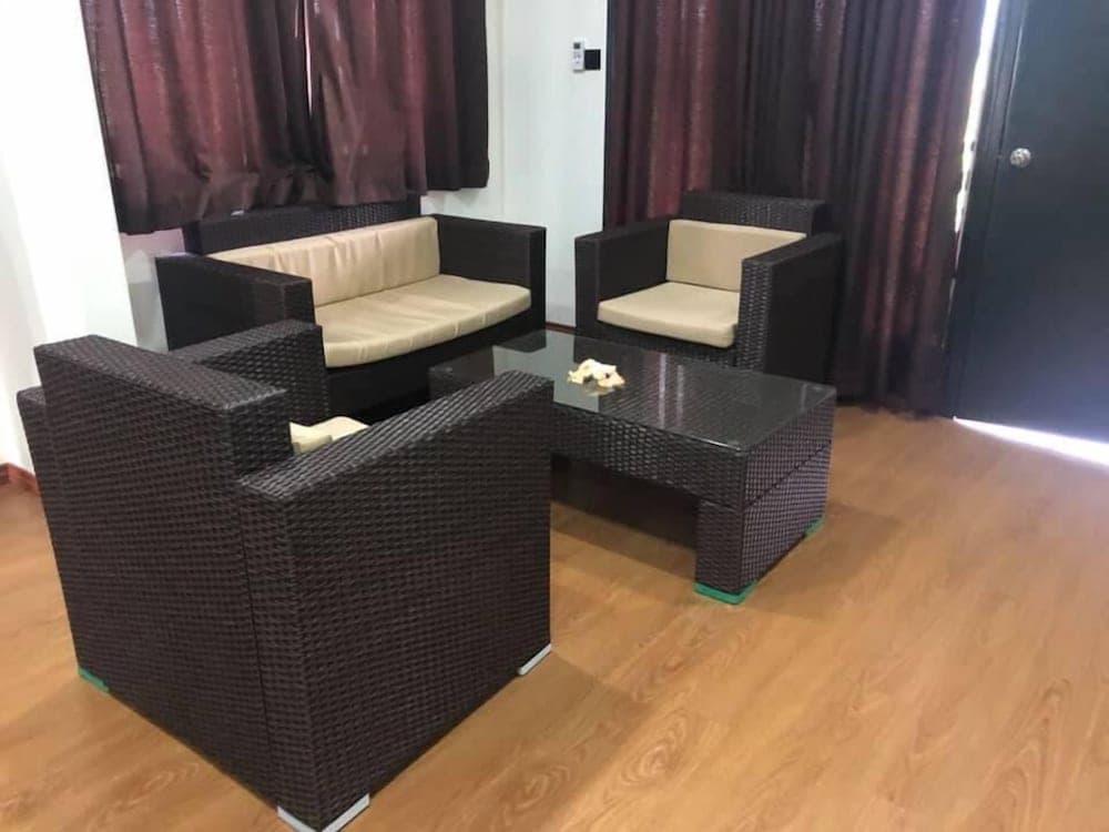 Family Villa at Nasau Resort & Villas